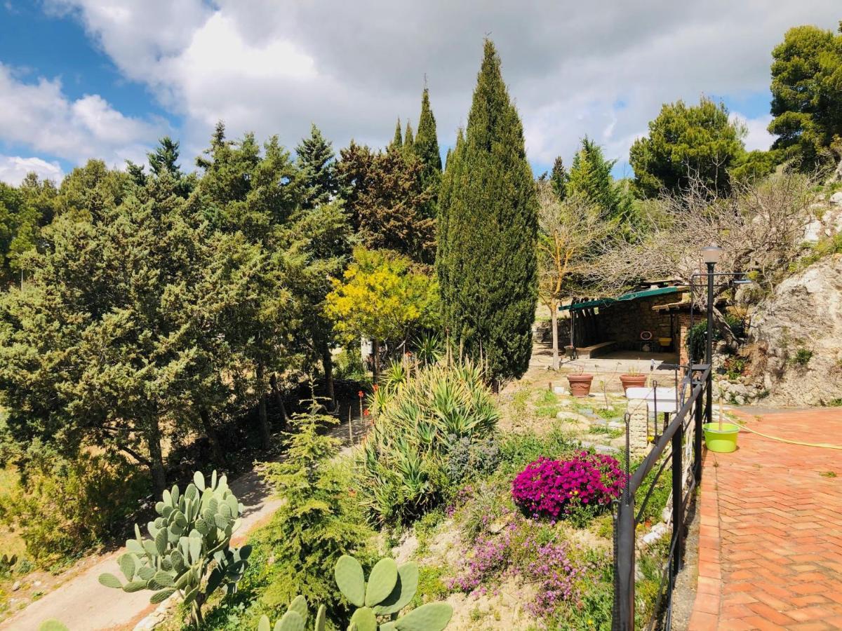 B&B Tenuta La Puntara كالتانيسيتا المظهر الخارجي الصورة