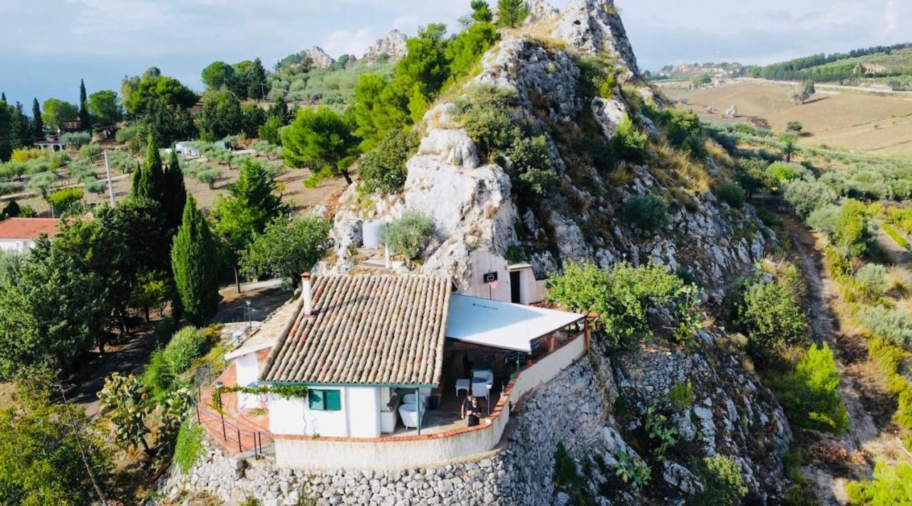 B&B Tenuta La Puntara كالتانيسيتا المظهر الخارجي الصورة
