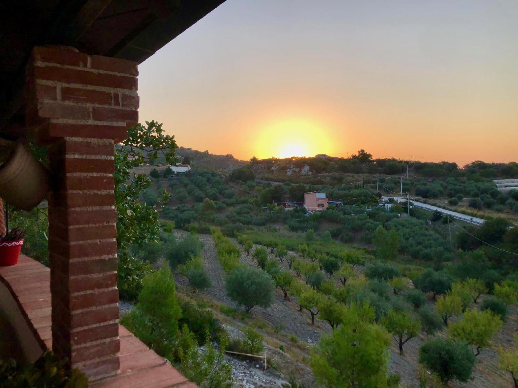 B&B Tenuta La Puntara كالتانيسيتا المظهر الخارجي الصورة